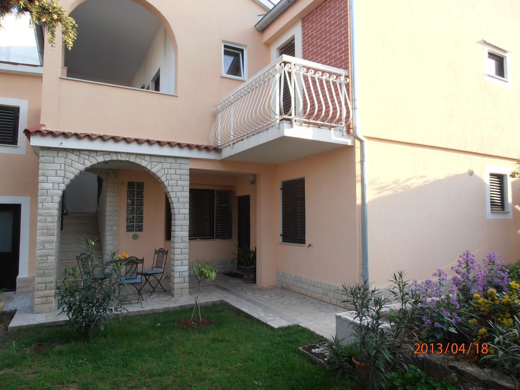 Apartment Steblaj Pula Phòng bức ảnh